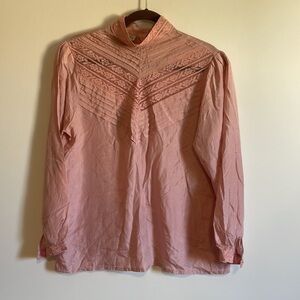 VTG Cali 100% Silk Pink Lace Top 36 LG Long Sleeve Mock Neck Button Chevron
